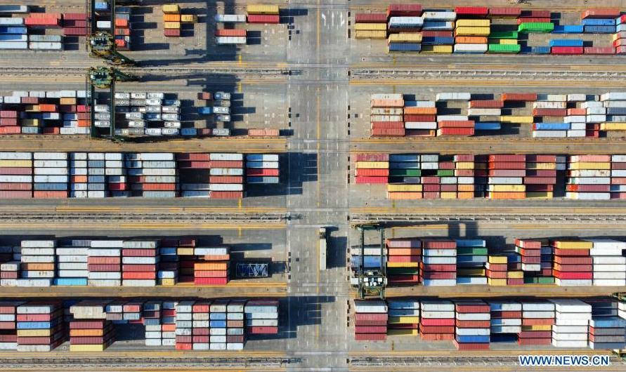 Tianjin Port sets new record of 18.35 million TEU for container throughput in 2020(图3)