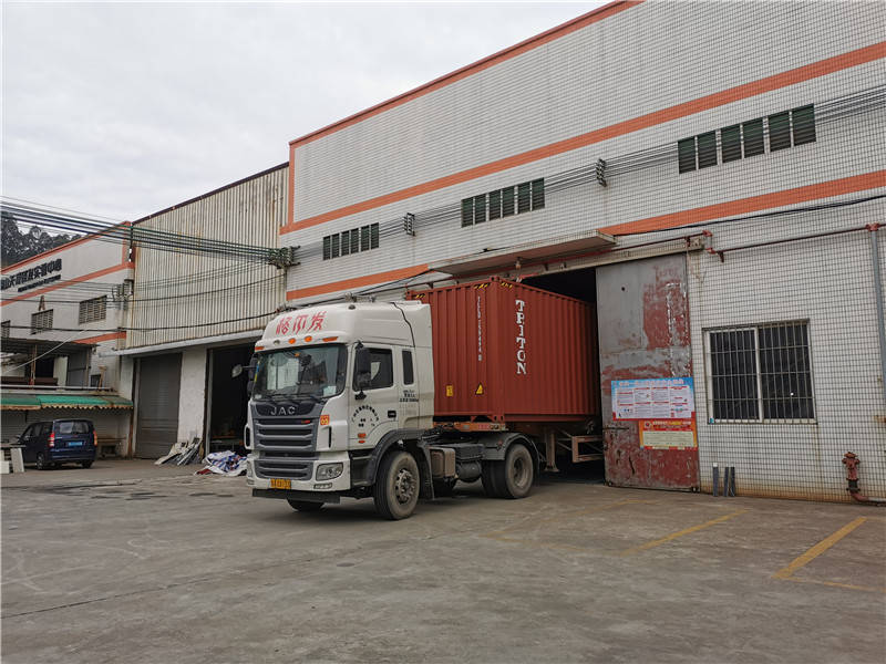 A set of ceramic tile processing machine delivery.(图3)