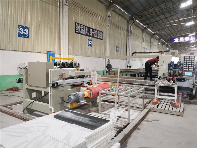 Visit the ceramic plate home factory , Understand the ceramic slabs plate processing