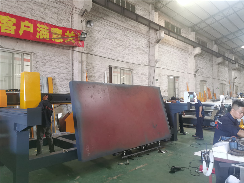 Automatic Infrared Bridge Saw Cutting Machine For Sintered stone