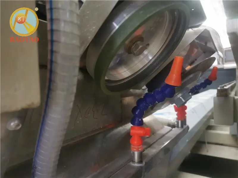 2-In-1 Stone Edge Mitering Polishing Machine for Kitchen Bath(图6) 7 head multi fuction 3200 (10).webp