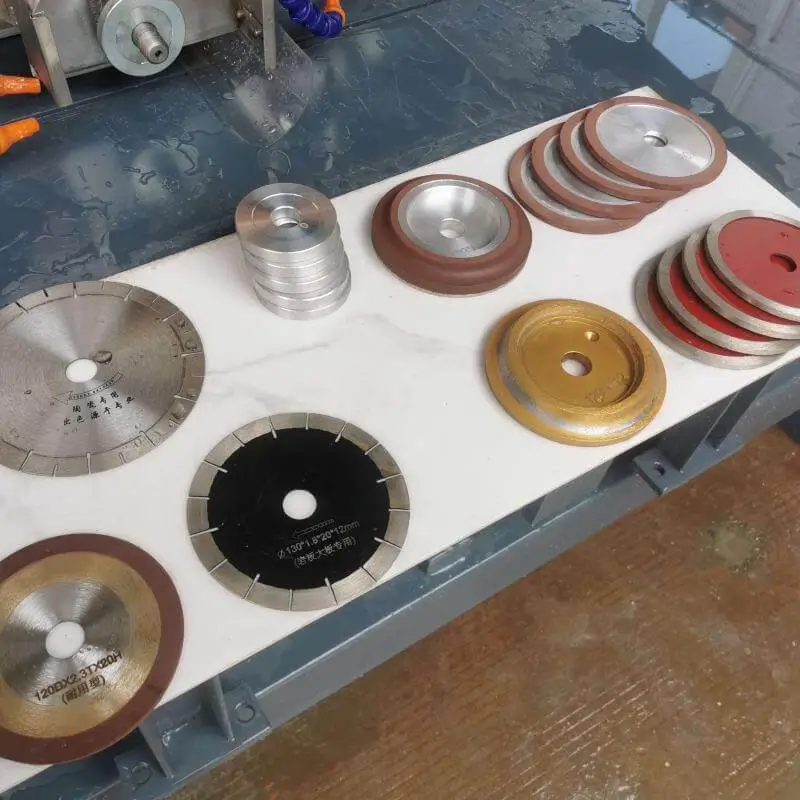 BT1800 PLC 2 Heads Multi-Function Manual Tiles Cutting Machine(图14) 数控手推 (1).webp