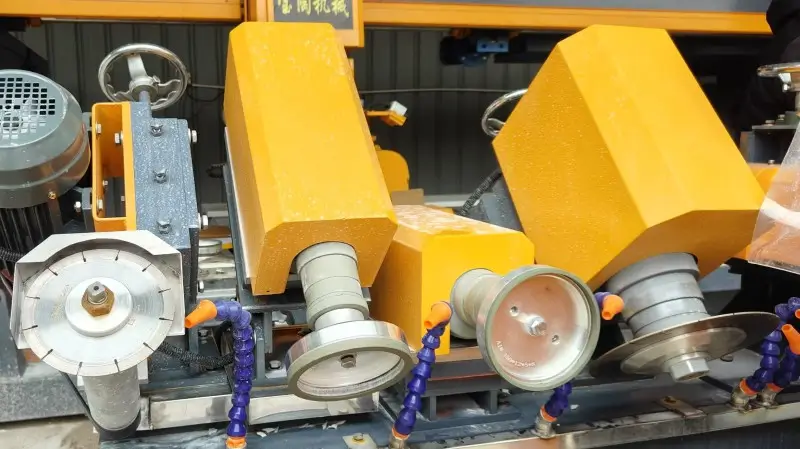 4工位 3200倒角机.webp