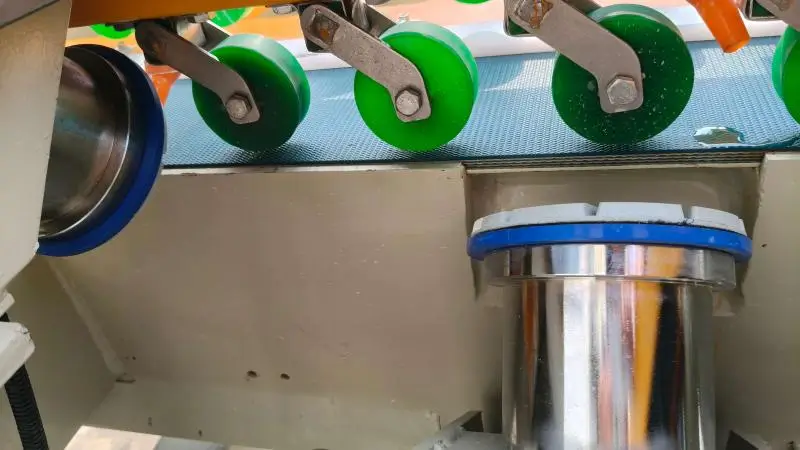 8 head flat polish machine (7).webp